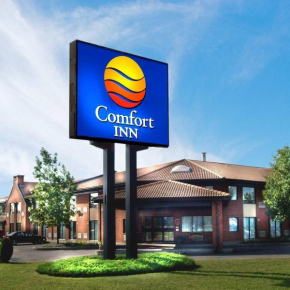 Отель Comfort Inn Laval  Лаваль